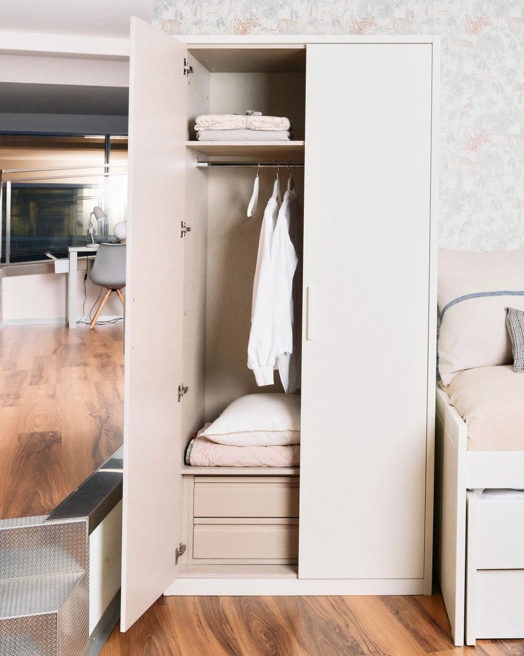 Tipps zur Auswahl des perfekten Kinderkleiderschranks: So finden Sie den idealen Schrank