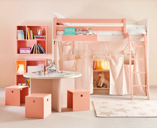 Sitzwürfel in Kinderform